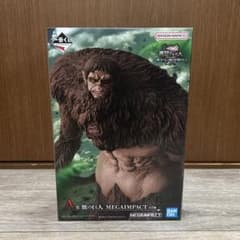 BANDAI NAMCO 獣の巨人 MEGAIMPACT フィギュア 即購入◎】獣の巨人 MEGAIMPACT フィギュア - メルカリ