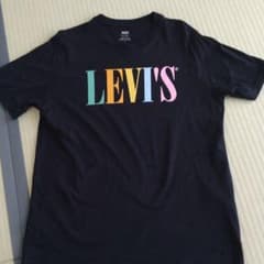 リーバイスTシャツのサムネイル