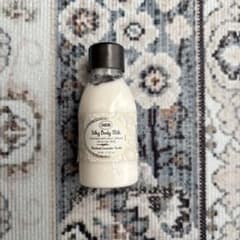 新品　SABON Silky Body Milk 50ml ラベンダー・バニラのサムネイル