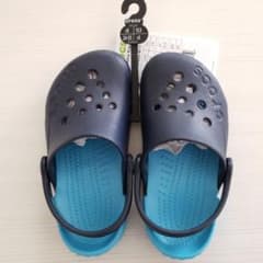 ★様専用　クロックス キッズ サンダルのサムネイル