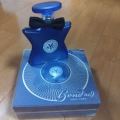 Bond No. 9 NYC オードパルファム 100mlのサムネイル