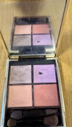 【限定色】SUQQU アイシャドウパレット 148 モエヒナタのサムネイル