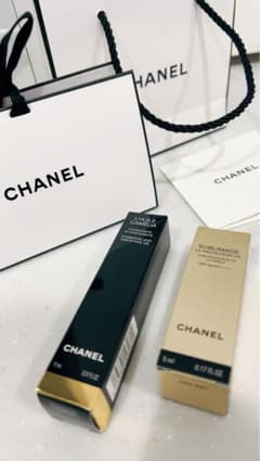 か*ん様 CHANEL ギフト　乳液 & ネイルオイル2点セットのサムネイル