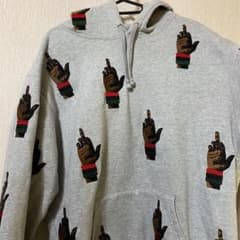 シュプリーム　supreme パーカー　美品✨のサムネイル