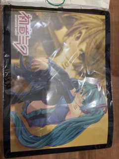 初音ミク A3サイズ　ポスター？　バラ売り可 初音ミク A3サイズ ポスター？ バラ売り可 - メルカリ