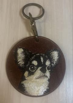 EMJOUR エンジュール 動物刺繍キーホルダー チワワのサムネイル