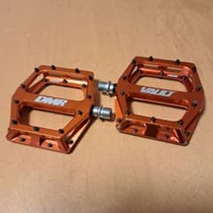 DMR BIKES VAULT フラットペダル オレンジ - メルカリ