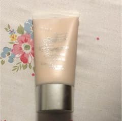 再々値下！RMK クリーミィポリッシュトベースN 01のサムネイル