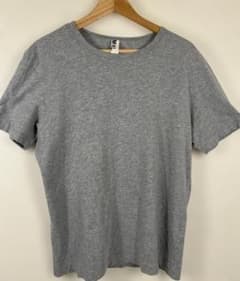 MHL. エムエイチエル グレーTシャツ 絶妙ショート丈のサムネイル