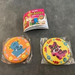 【さかな様専用】たべっ子どうぶつ　刺繍缶バッジ　ねこ　ぞうのサムネイル