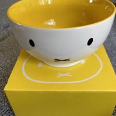 ミッフィーの食器のサムネイル