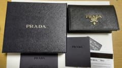 【GW限定お値引】PRADA プラダ 名刺入れのサムネイル