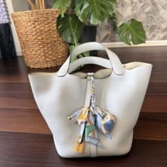 HERMES ピコタンロック mm B刻ハンドバッグ ライトブルーのサムネイル