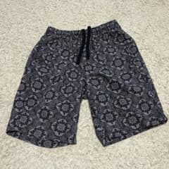 ユニクロリラコLサイズのサムネイル