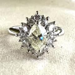 本物❣️Pt900 マーキスカット ライトイエロー ダイヤ リング 計1.23ct 