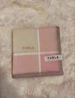 FURLA ハンカチ ピンク系のサムネイル