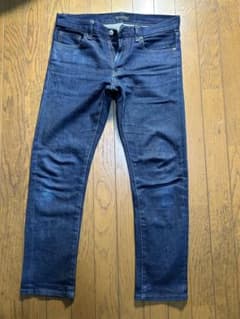 UNIQLO JEANS カイハラデニム ストレートパンツ　W31 赤耳のサムネイル