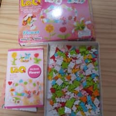 【チョキくん様専用】ラキュー LaQ フラワーセットのサムネイル