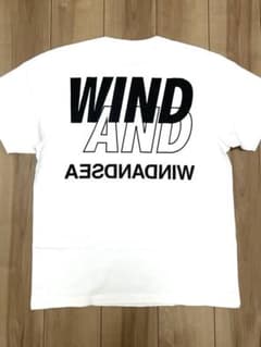 ★美品★【WIND AND SEA】 白 Lサイズ　定番人気ロゴTシャツのサムネイル