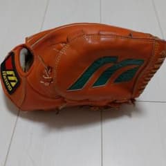 ★激レア★東京ドーム初代ボールボーイグローブ　ミズノ　レトロロゴ ☆激レア☆東京ドーム初代ボールボーイグローブ ミズノ レトロロゴ