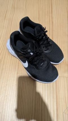Nike ブラック ランニングシューズのサムネイル