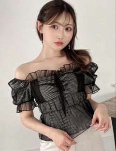 SHEIN FRIFUL オフショルギンガムチェックトップスのサムネイル