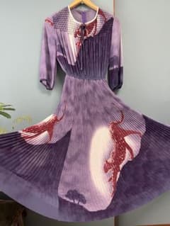 昭和レトロ 総柄 ロングワンピース プリーツ 紫 古着 vintageのサムネイル