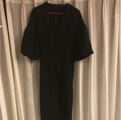 ワンピース ZARAのサムネイル