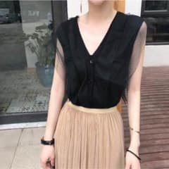 チュールトップスのサムネイル