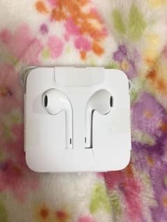 Apple イヤホン　付属品　iPhoneのサムネイル