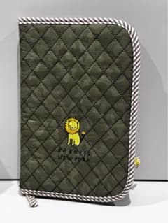 BARNEYS NEWYORK 母子手帳ケース 迷彩 ライオンのサムネイル