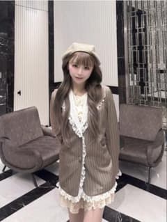 treat ürself Retro lace jacket gray - メルカリ