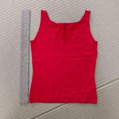 タンクトップ　赤　美品のサムネイル