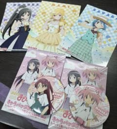 まどマギ　缶バッジ　京子+まどか　ブロマイド3枚　5点セットのサムネイル
