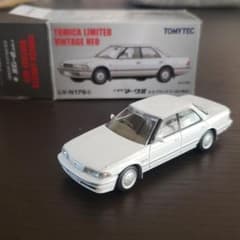 トミカ　LV-N179aのサムネイル