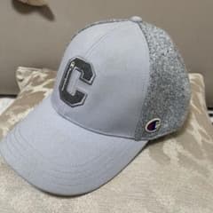 Champion グレー キャップ ロゴ刺繍のサムネイル