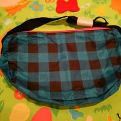 青のチェック柄ショルダーバッグのサムネイル