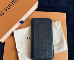 専用　Louis Vuitton ブラック手帳型ケースのサムネイル