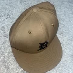NEW ERA キャップのサムネイル