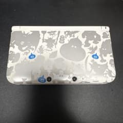 ニンテンドー3DS LL スライムデザイン ホワイト イルルカのサムネイル