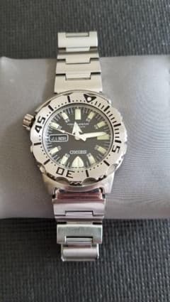 SEIKO 自動巻き 人気ダイバーズウォッチ 200m　ジャンク品のサムネイル