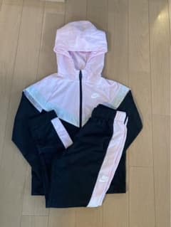 美品☆ナイキ☆NIKE☆セットアップ☆130相当のサムネイル
