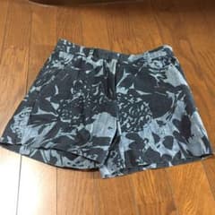 花柄 ショートパンツのサムネイル