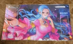 【未使用品】ワンピースカードゲーム　プレミアムバンダイ限定品　プレイマット　ビビ
