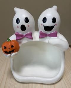 ハロウィン 置き物　オブジェ ゴースト 陶器製　インテリア　飾りのサムネイル