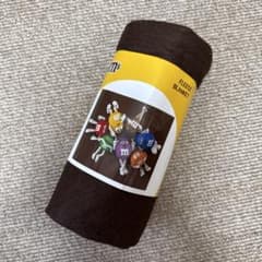 日本未入荷　M&M's フリースブランケット ブラウンのサムネイル