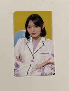 CUTIE STREET 真鍋凪咲 カワラボカフェ特典トレカサイン入りのサムネイル