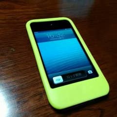 名無し様専用ipod touch第４世代８GBです！のサムネイル