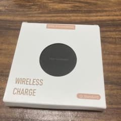 新品未使用　ワイヤレス充電器のサムネイル