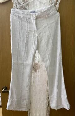 ホワイトフレアパンツ コットン混紡のサムネイル